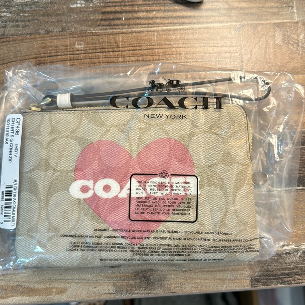 NWT Coach Wristlet